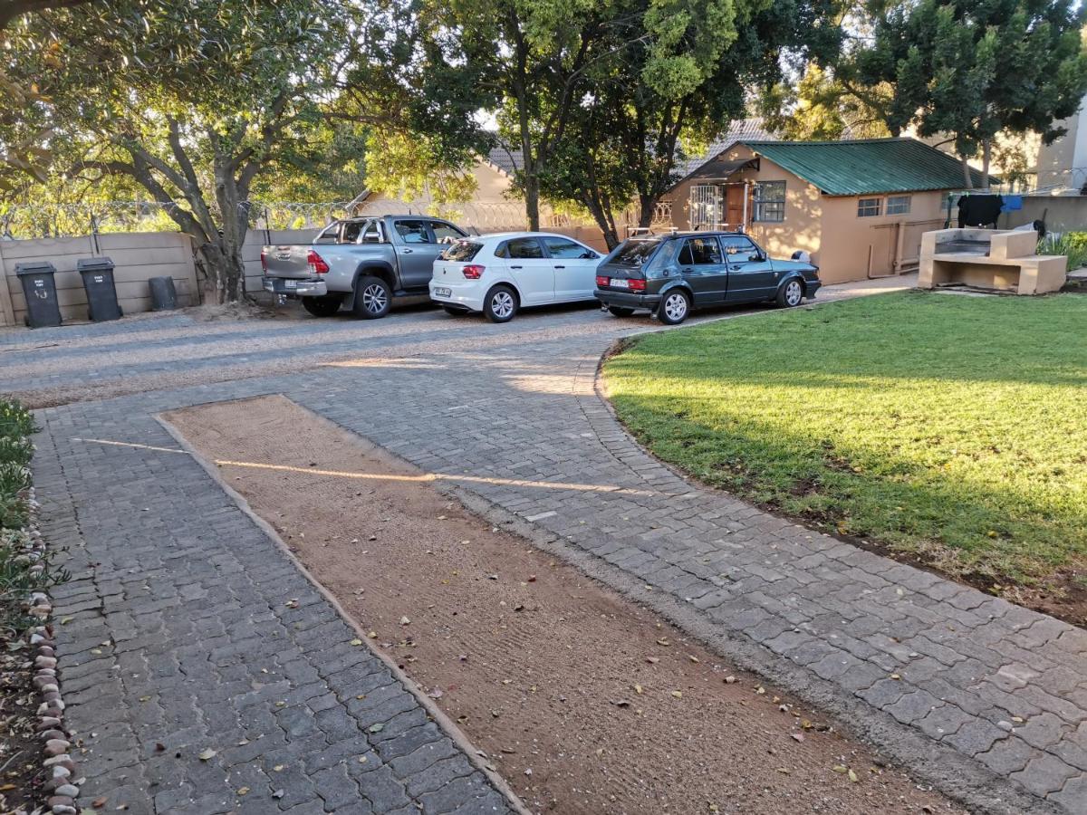 Rooikrans Guest House Johannesburg Zewnętrze zdjęcie