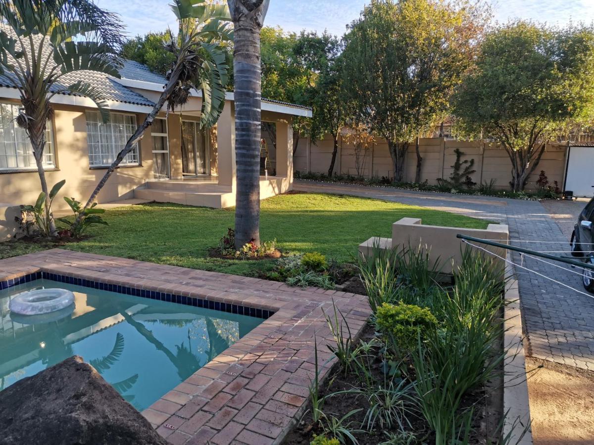 Rooikrans Guest House Johannesburg Zewnętrze zdjęcie